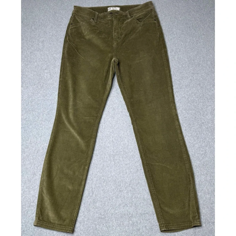 Free People Long And Lean Corduroy Pants Skinny Olive Green Size 29‎ Classic